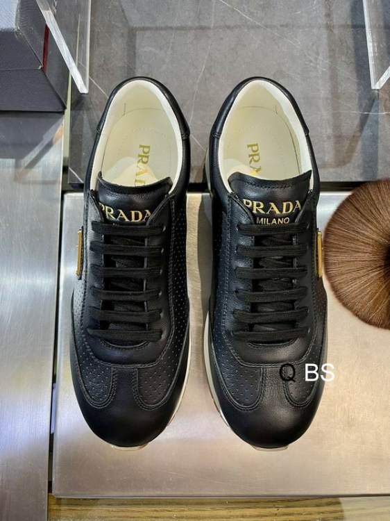 Picture of Prada Shoes _SKUPradasz38-45BS040318682
